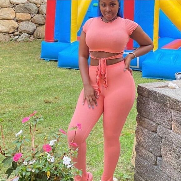 Tops - 2 piece set 